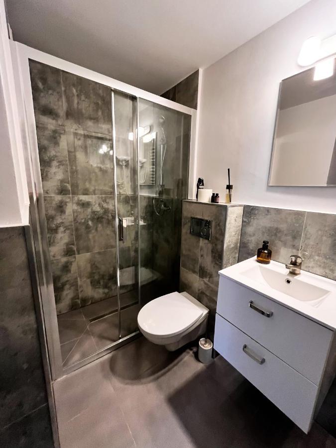 Apartamenty Nad Baza Thorn Exterior foto